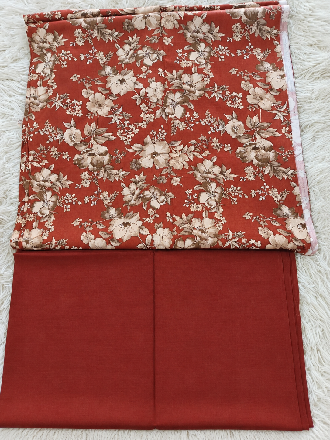 🍂 Rust Bloom – 2PC Printed Linen Shirt & Trouser | Unstitched Collection by Merium’s Wear 🌸